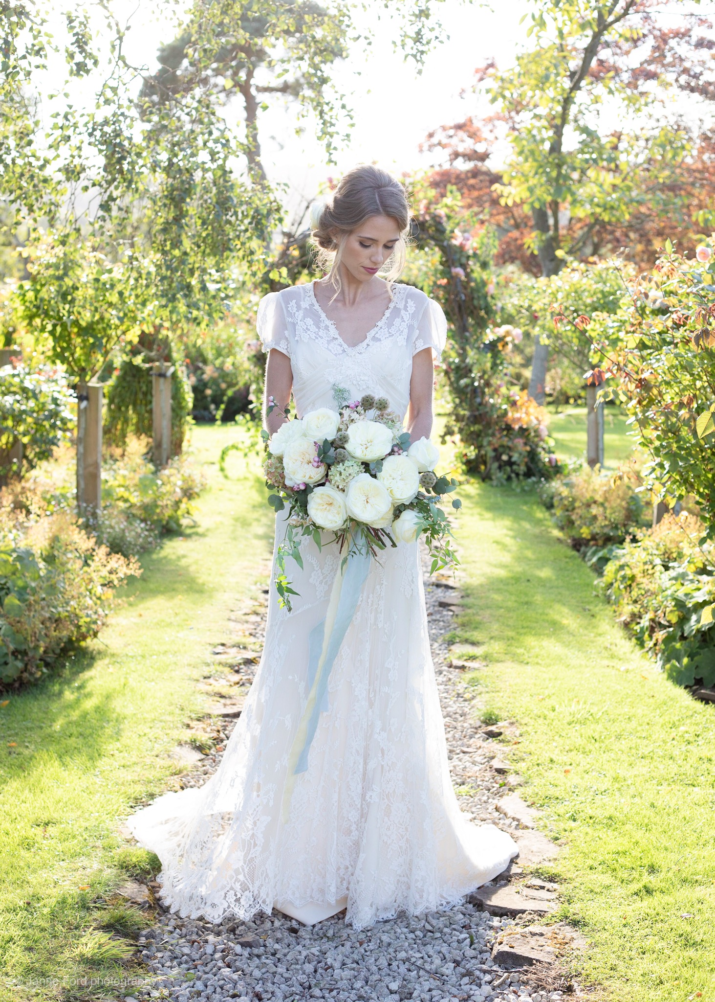An English Country Wedding - janneford.com